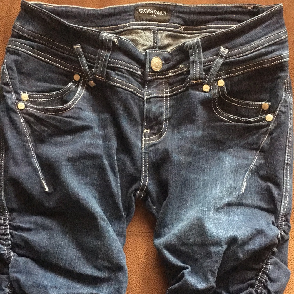 Virgin Only Ruched Side Dart Capri